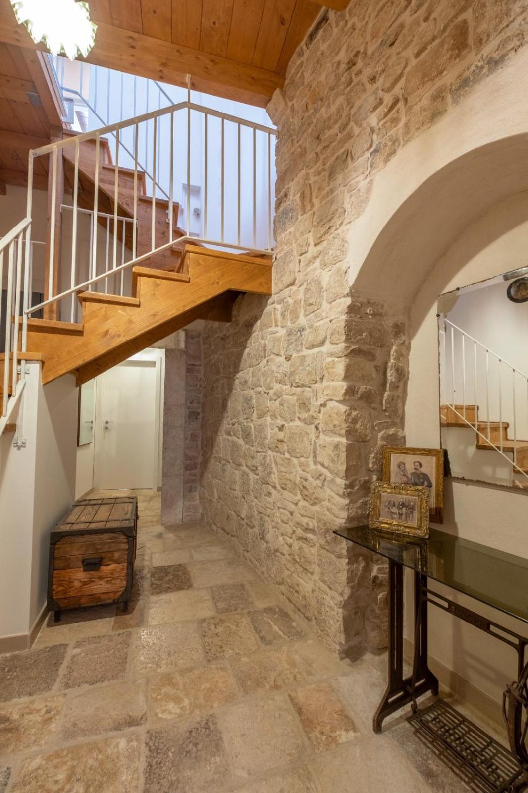 Palazzo Rizzi Dimora Dei Templari Otel Bitetto Dış mekan fotoğraf