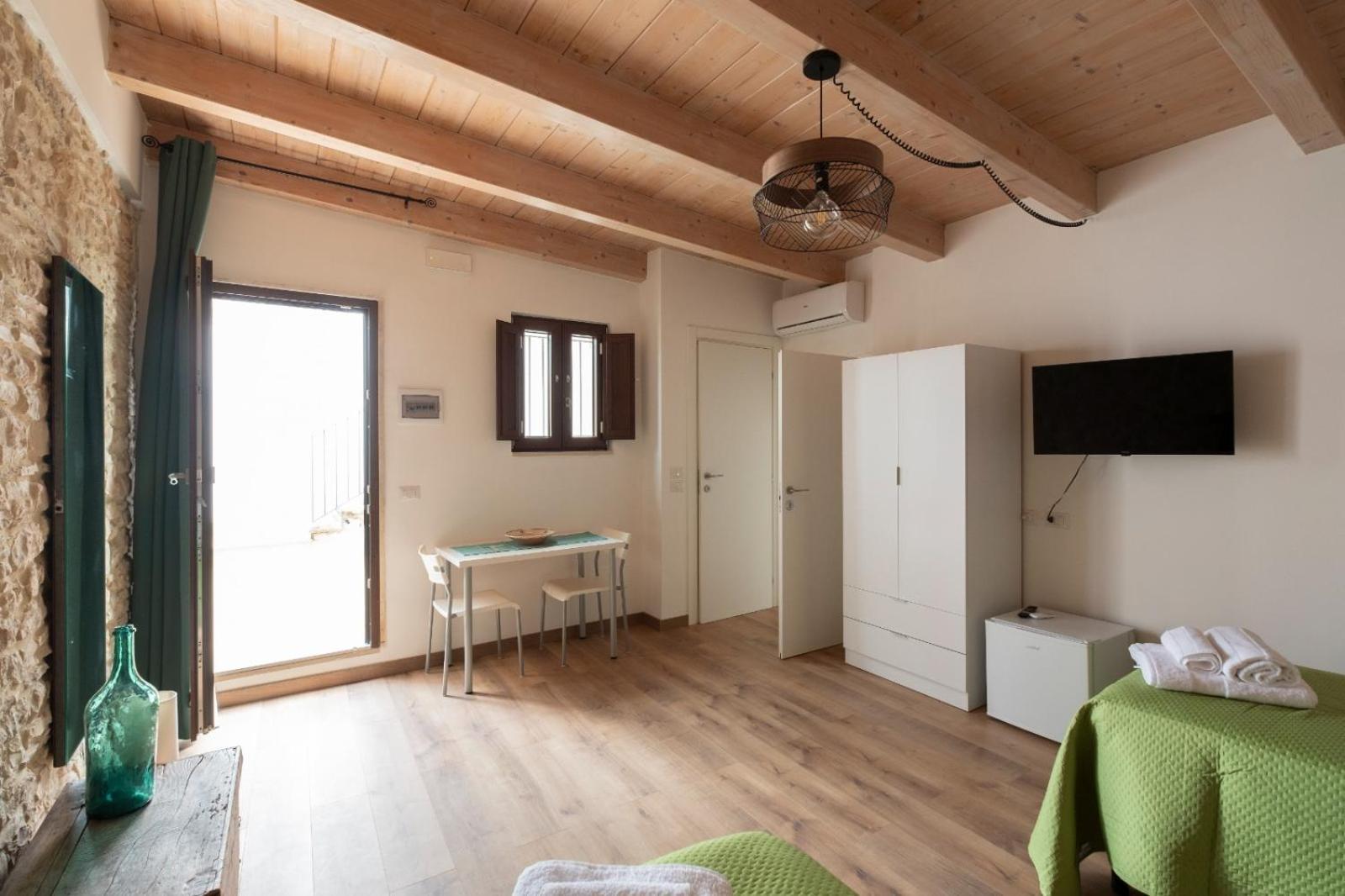 Palazzo Rizzi Dimora Dei Templari Otel Bitetto Dış mekan fotoğraf