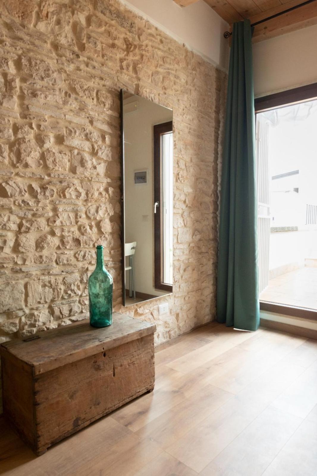Palazzo Rizzi Dimora Dei Templari Otel Bitetto Dış mekan fotoğraf